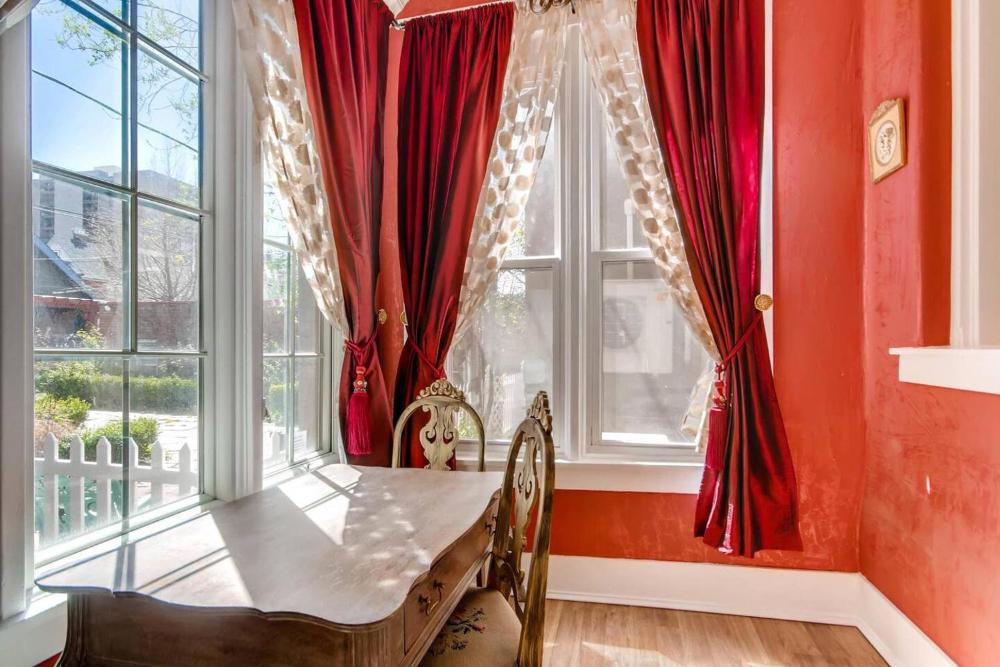 Alexandrina Suite interior